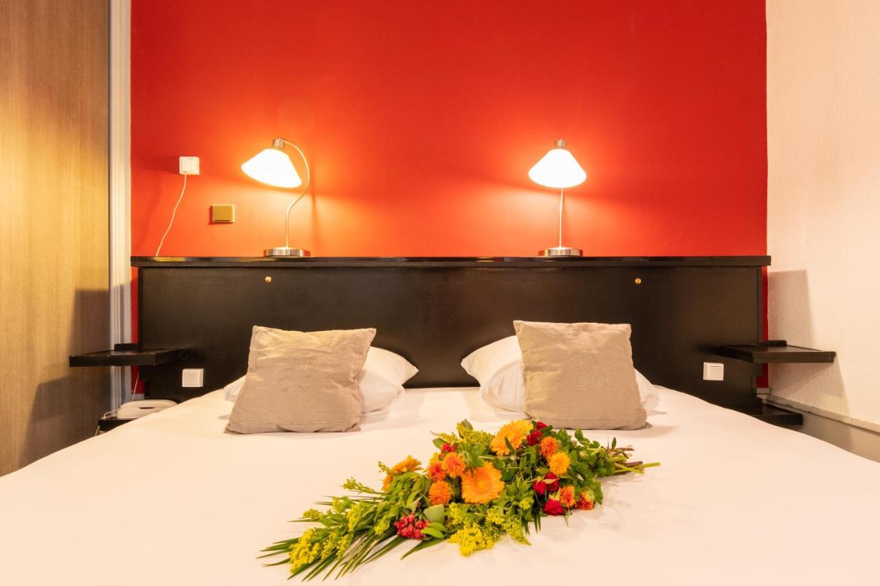 Hotel Des Bains อิกซ์เลส์แบ็งส์ ภายนอก รูปภาพ