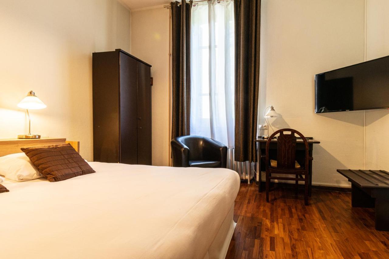 Hotel Des Bains อิกซ์เลส์แบ็งส์ ภายนอก รูปภาพ