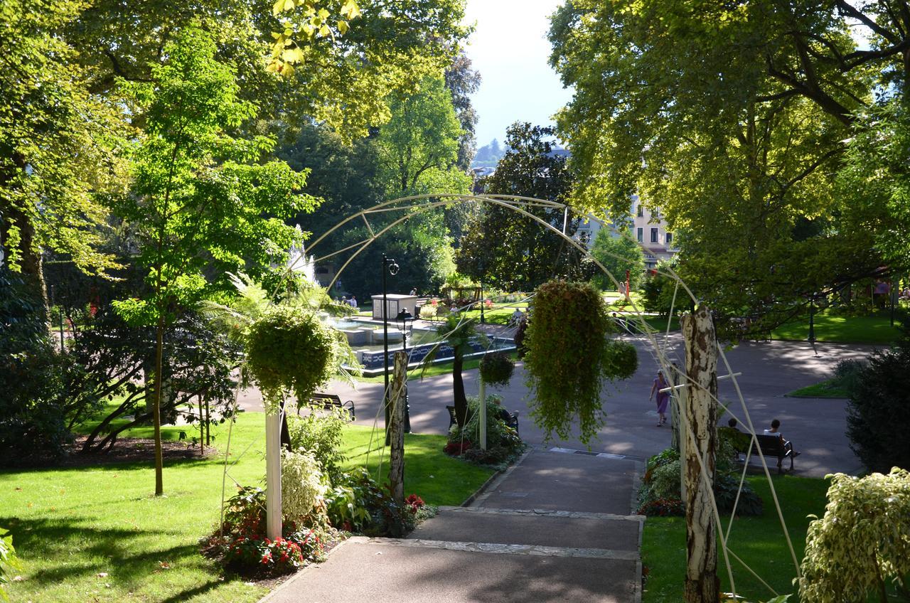 Hotel Des Bains อิกซ์เลส์แบ็งส์ ภายนอก รูปภาพ